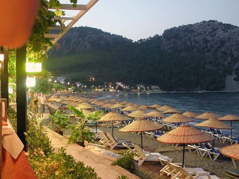 Zeybek Hotel Turunç Buitenkant foto