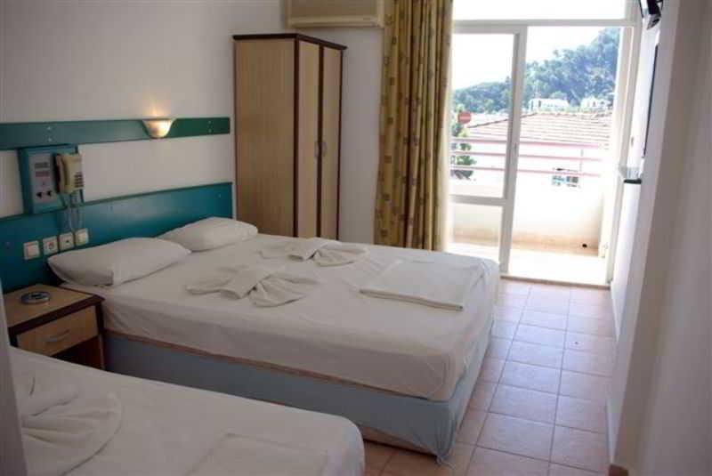Zeybek Hotel Turunç Buitenkant foto
